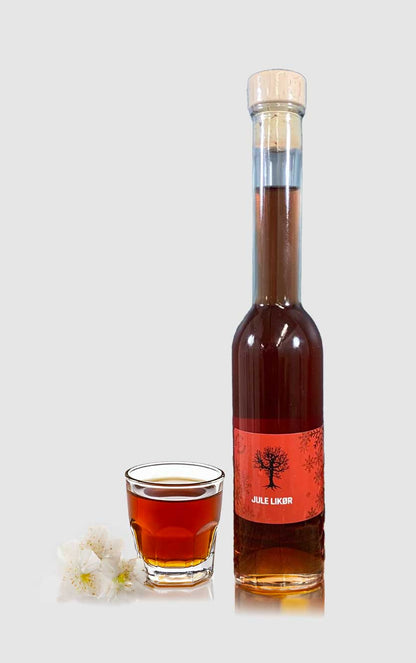 Mr. Skov Christmas Liqueur With Blackberries